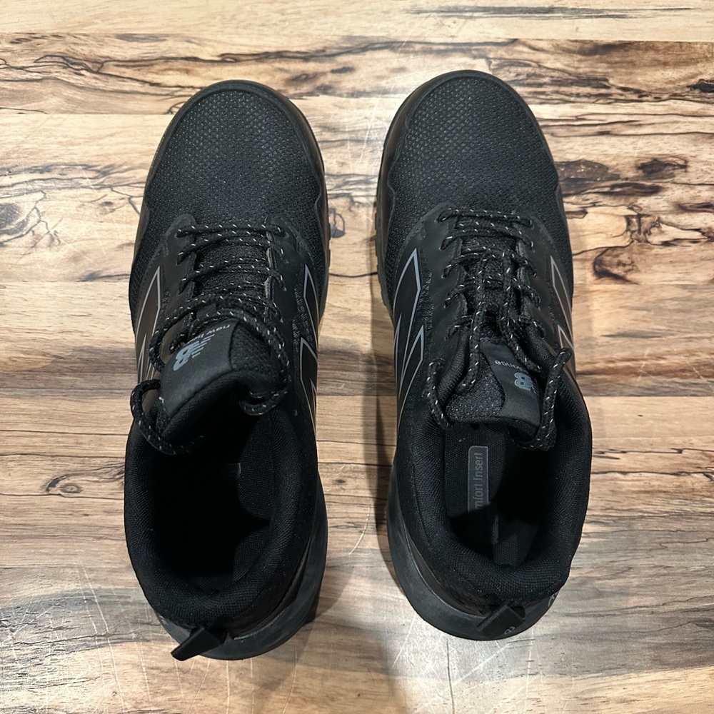 New Balance Men's Black Composite Toe Work Shoe
